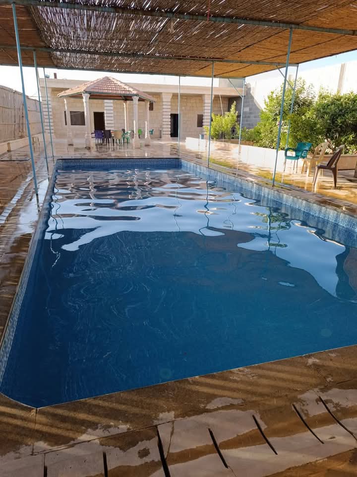 للاجار مزرعة مجهزة و مخدمة بالكامل /حماه حي الضاهرية 
