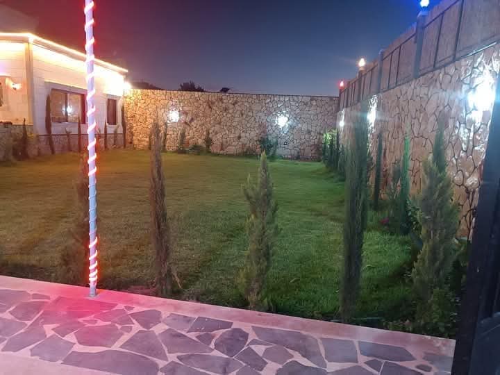 للأجار اليومي مزرعة مخدمة و مجهزة بالكامل/حماه الضاهرية 