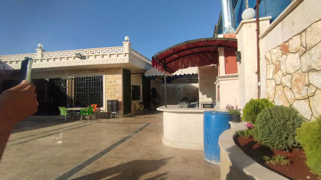 للبيع مزرعة بحلب خان العسل مع الفرش 670 متر 3 غرف و منافع