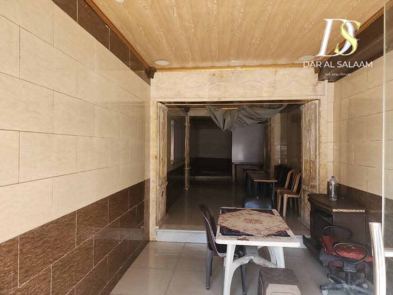 للبيع محل تجاري في منطقه الاشرفيه 