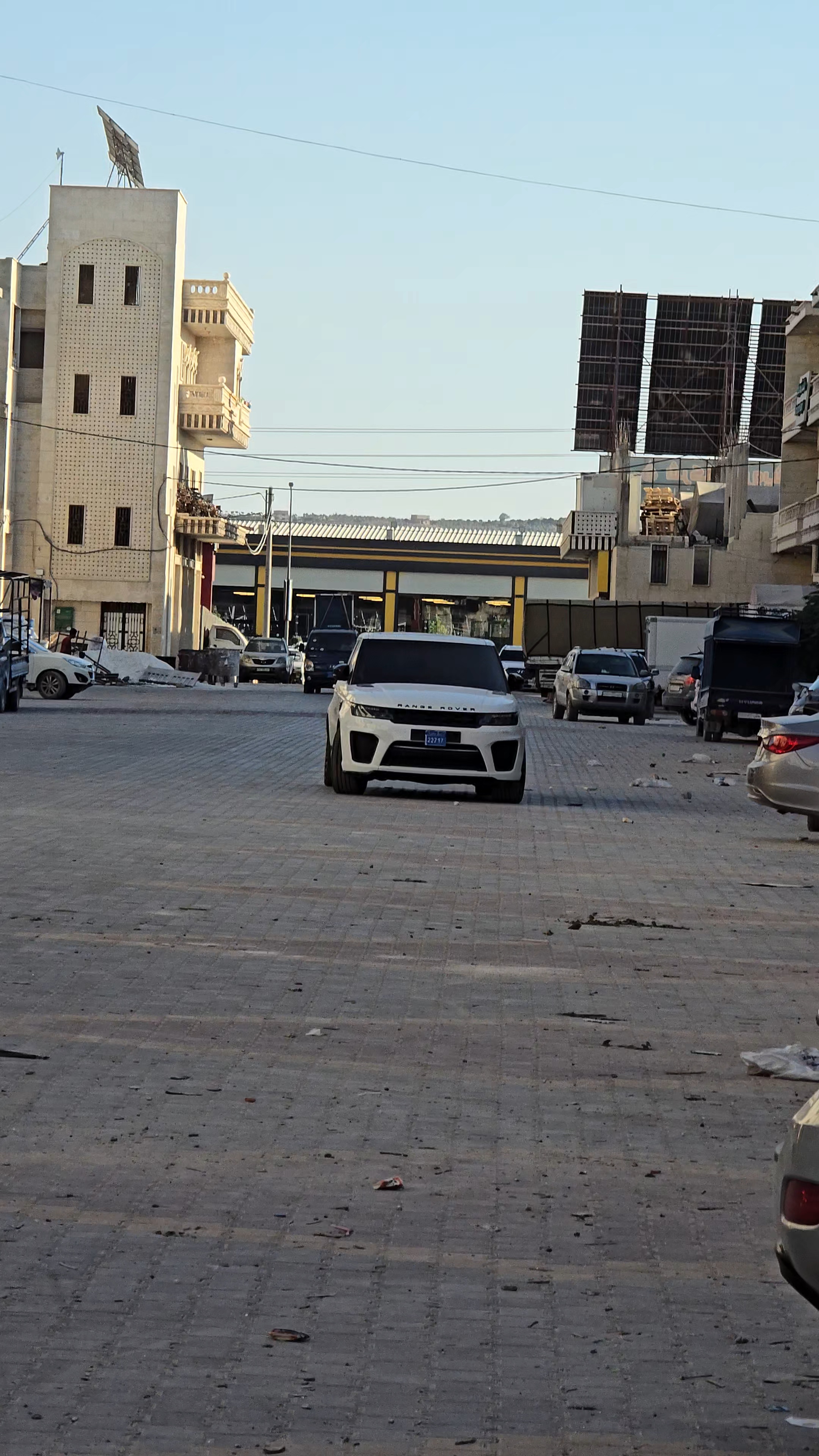 محلات تجارية للبيع قرب استراد الدانا حلب باب الهوى 