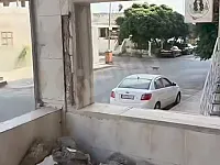 محل تجاري للبيع 90م² في حي الرمل بطرطوس بإطلالة بحرية