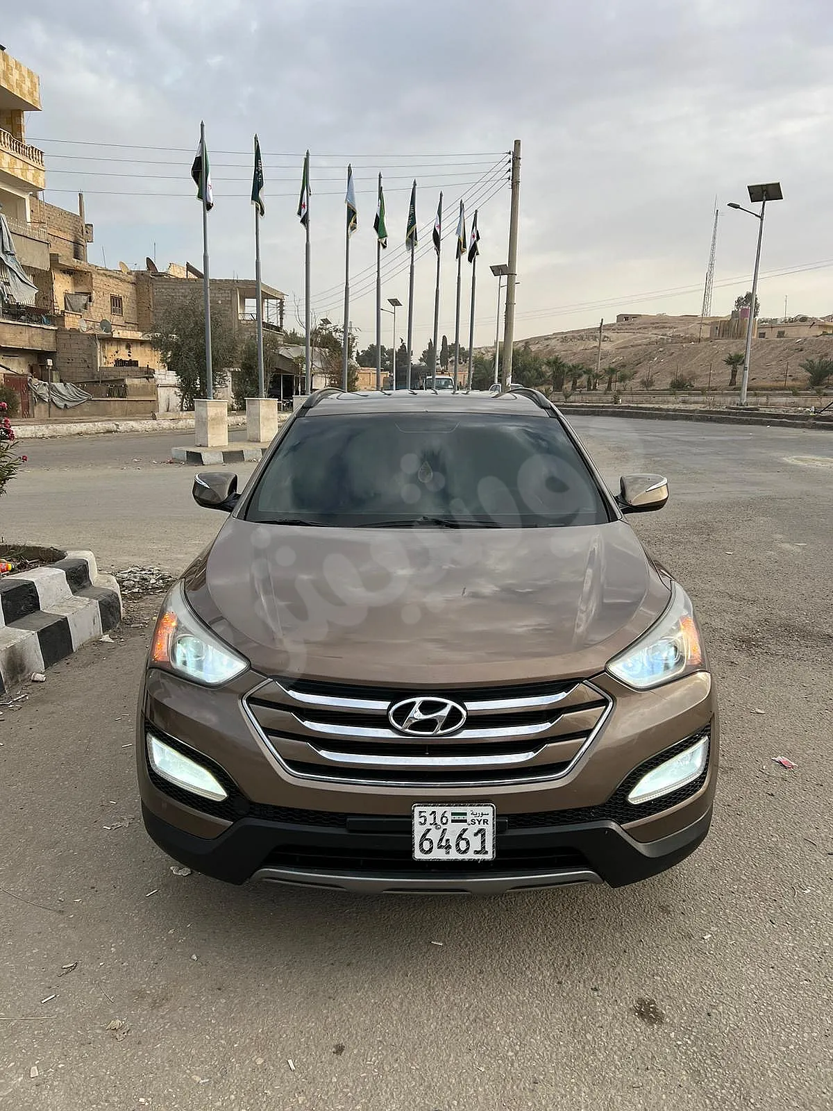 سنتافيه DM 2013 بنزين 4 سلندر 162.000 كم خالية العلام من برا ومن جوا