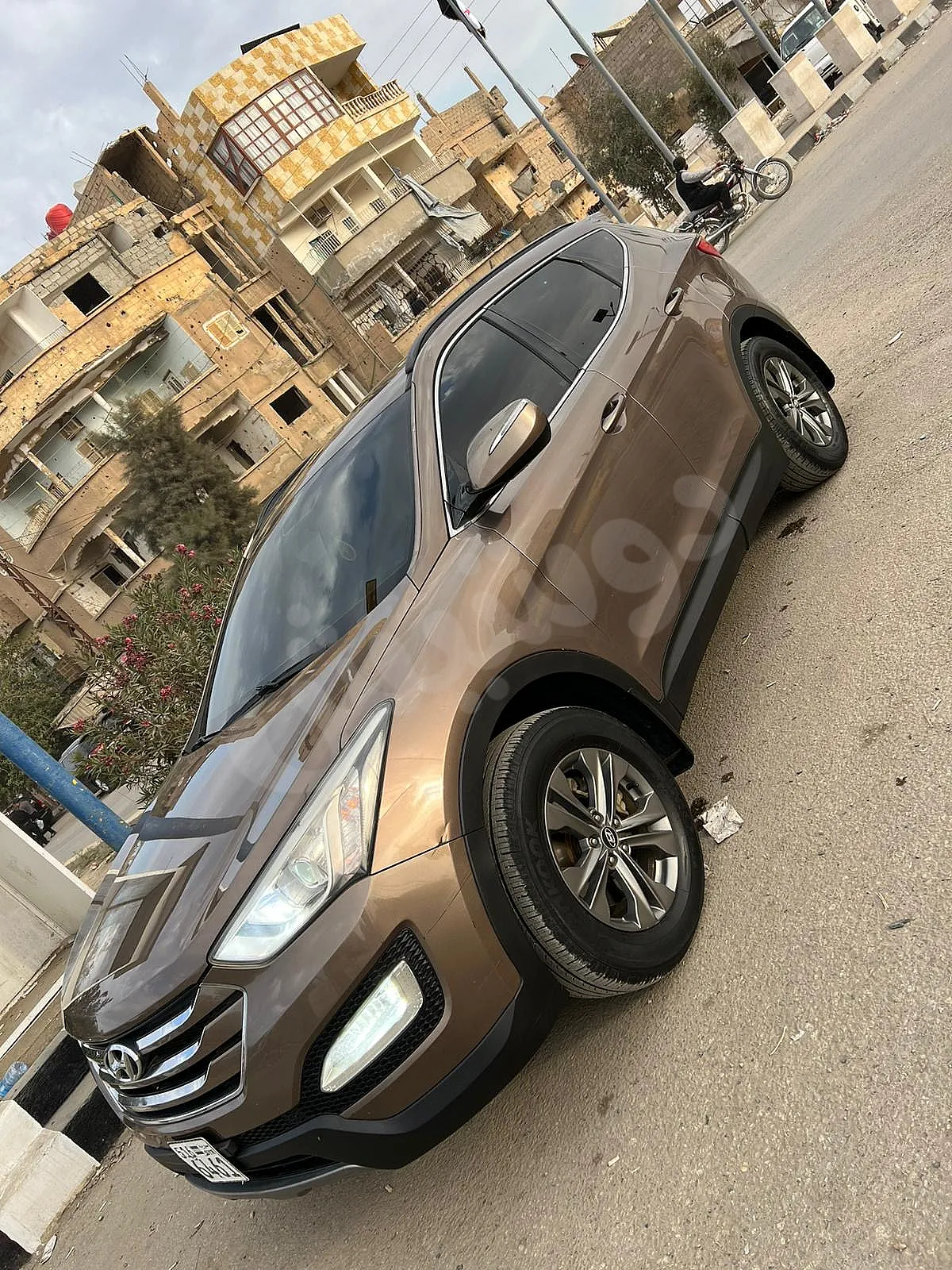 سنتافيه DM 2013 بنزين 4 سلندر 162.000 كم خالية العلام من برا ومن جوا