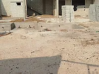 للبيع مزرعة عل العضم للمساحة الكلية 460 