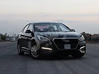 للايجار من Auto drive هيونداي سوناتا 2018 هجين للإيجار في دمشق