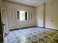شقة للبيع في مركز طرطوس 125 م² مع 3 غرف وإطلالات جميلة