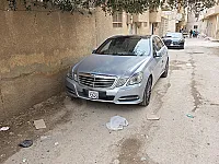 مرسيدس بنز 300 للإيجار في دمشق بسعر 60$ يوميًا