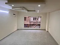 للإيجار مكاتب تجارية وعيادات في مدينة التل 