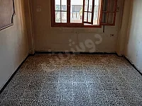 للبيع شقة أول فني بجب الجندلي مقابل مدرسة أديب العلي