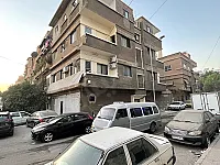 بناء كامل للبيع بحي التضامن يطل على جامع الزبير