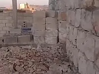  ارض مسورة ومعمر عليها مساحه ١٣٥ مع خزان مي ارضي واصل لسقف 
