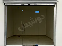 محل للبيع في شارع القاهرة اول مفرق جامع الهداية على اليمين 