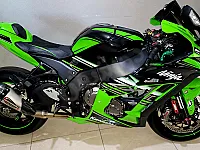 للبيع كاواساكي نينجا ZX-10R 2017 في حمص بسعر 17,000$