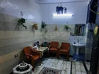 للإيجار 3 غرف مع منافع   