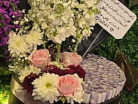 كوشات اعراس،خطبة ،مناسبات ، زهور طبيعية،  هدايا، تزيين سيارات 