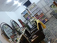 محل جاهز حلاقه للبيع يصلح لجميع المهن