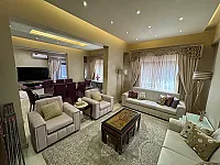 شقة 3 غرف للبيع على اتستراد المزة، دمشق - طابق 2، 220 م²