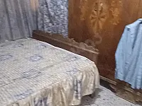 للبيع منزل الشيخ ابراهيم 3 غرف وسطح وغرفبتن وحمام على السطح 