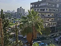 منزل للبيع بساحة الميسات ومطل على مشفى أمية كسوة ممتاذة باركينغ وناطور
