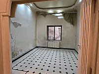 بيت ارضي  بشارع بغداد ١٣٠م طابو فرصا ستثماري لعياداة او مكاتب 