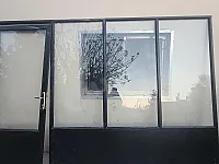 واجهة عرض ٣٣٠ ارتفاع ٢٢٠