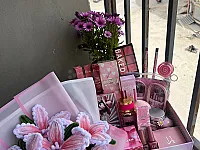 بوكيهات ورد أنيقة من Amelia Gift في النبك و التوصيل للمحافظات