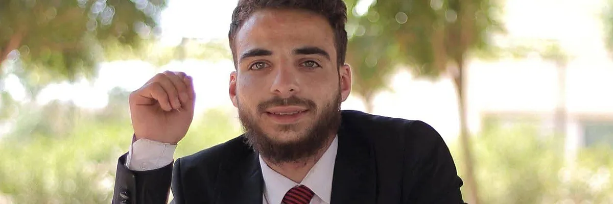 علي الديات Cover