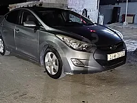 كاملة مسكرة 