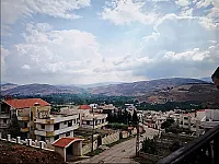 فيلا بكروم مضايا بعد التكية ب 3 كم إطلالة خلابة على سهل الزبداني 