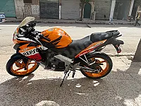 هوندا CBR 125 R 2015 مستعملة بحالة ممتازة -  حلب