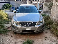 سيارة فولفو xc60 للبيع