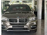للبيع BMW X6 تشييك وكالة 