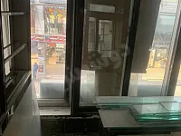 للبيع مكتب تجاري بمنطقة الصالحية (الشهداء)