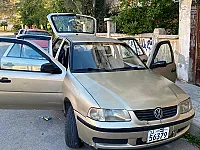 فولكس فاجن غولف 2002 بحالة ممتازة للبيع في حمص بسعر 4000$