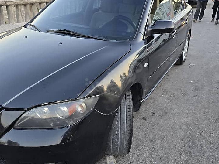مازدا 3 2006 للبيع في حرستا بحالة ممتازة وسعر 8000 دولار