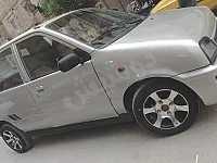 سيارة صغيرة ونعومة