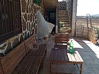بيت طابقين للبيع القنيطرة جبا 