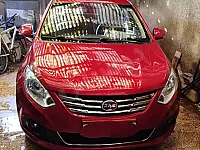 للبيع سيارة jac j4  