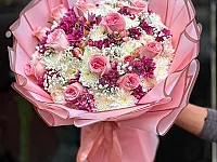 باقات ورد في أيام يونيو المميزة💯💐❤️ 