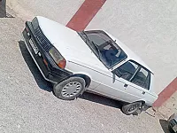 بيجو 305