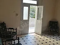 للبيع شقة في المزرعة الشهبندر 3 غرف وصالون