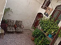 للبيع منزل عربي بسادات 108متر 6غرف وأرض ديار