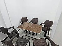 للبيع شقه في منطقة يلدا بجانب جامع يلدا الكبير
