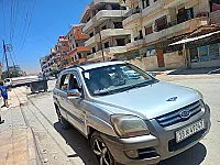 للبيع كيا سبورتاج 2005اكمل وصف مع فتحة