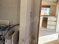 شقة للبيع في منين حي الشميسي 200م² طابق 3