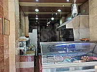 محل مشاوي بكامل المعدات عأتستراد الانصاري موقع استراتيجي شغال24/24