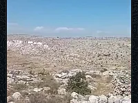  يوجد قطعة ارض بدارة عزة سليخ يوجد فيها اسهم طابو اخضر 