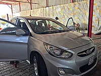 هيونداي اكسنت 2012