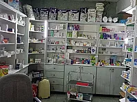 صيدلية ممتااازة للبيع 
